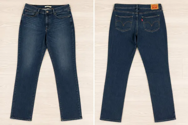 Levi's Signature Women's Mid-Rise Straight Denim Jeans Dark Wash 16 Blue - Image 2