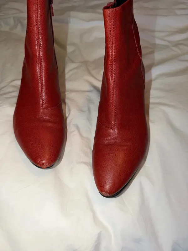 Vagabond Red Leather Ankle Boots - Image 2