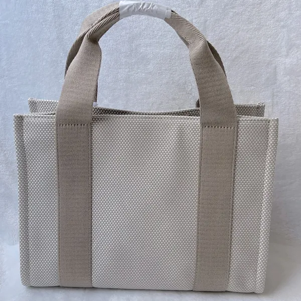 Lululemon Two-Tone Canvas Mini Tote Bag 4.5L - Image 2