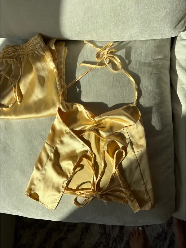 Pretty Little Thing Yellow Satin Pants Set - Image 2