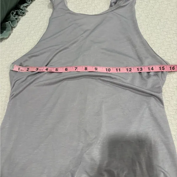 Lululemon Soul Stride Tank Iced Iris‎ size Medium - Image 6