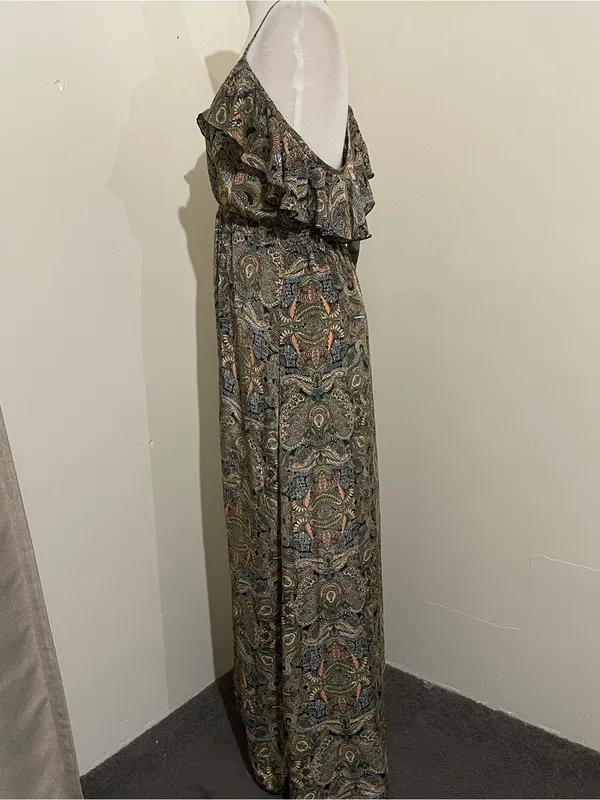 Forever 21 Olive Paisley off shoulder Ruffle Strap Maxi Dress - Image 2