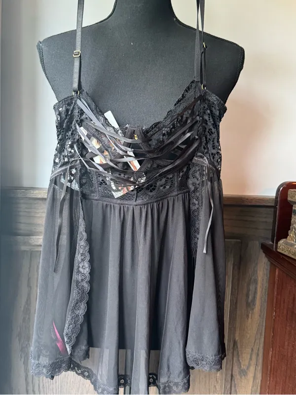 Seven 'til Midnight Black Lace Peekaboo Babydoll Chemise - Image 3