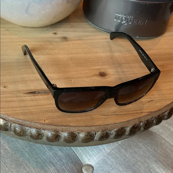 Alexander McQueen AMQ 4194/S 807JJ 56🔲16 140 Crocodile Textured Sunglasses - Image 4