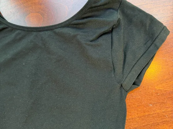 Intimately FREE PEOPLE Seamless Baby Tee T Shirt Black Size Small - Image 4