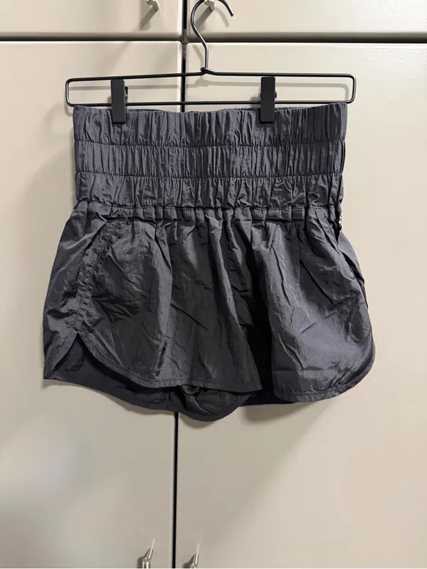 Free People The Way Home shorts. Women’s Medium. Never worn! - Image 6