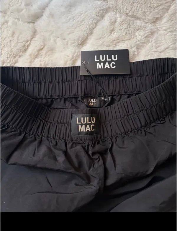 NWT lulu Mac shots Black Size XL - Image 2