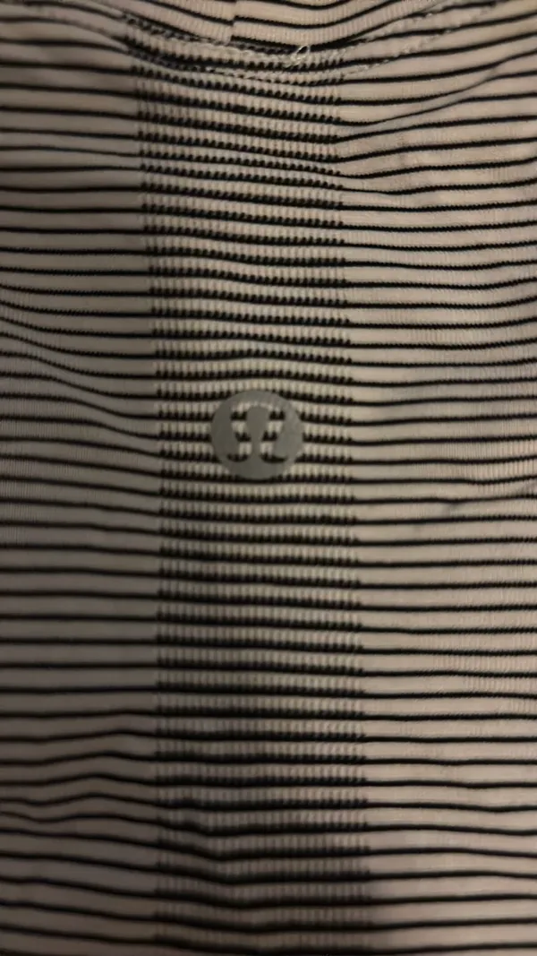 Lululemon Swiftly Tech Short Sleeve - Image 2