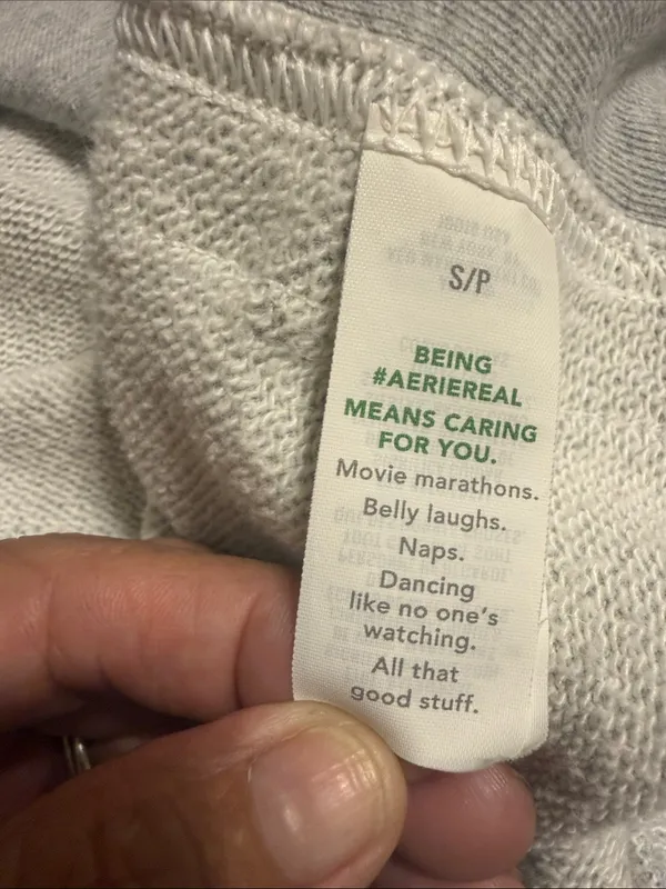 Aerie Womebs Crewneck Sweater in Light Gray - Image 7