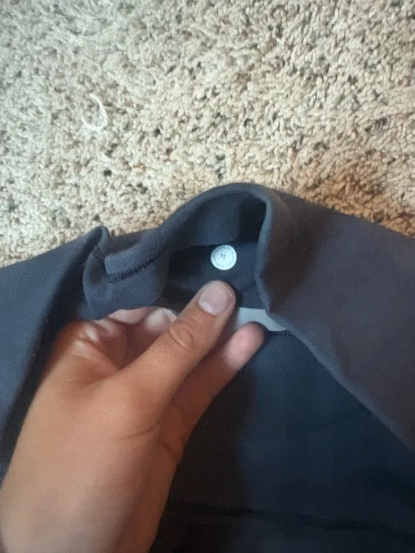 Lululemon Wunder Train Shorts - Image 3