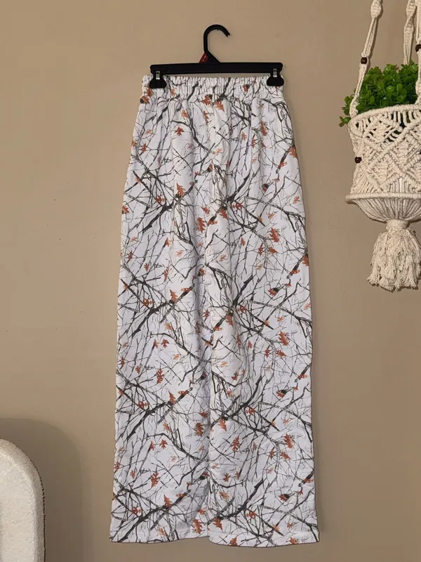 KKG Sweatpants White Size M - Image 3