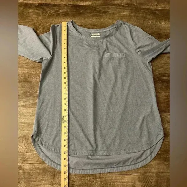 Columbia Women Large Gray Striped Shirt Outdoor Long Sleeve Round Neck - Image 3