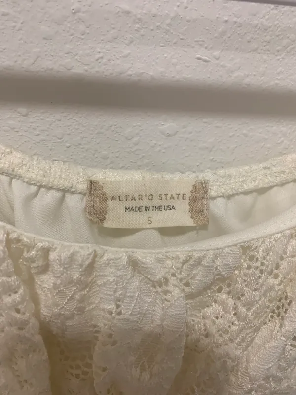 Cropped Lace Top - Image 3