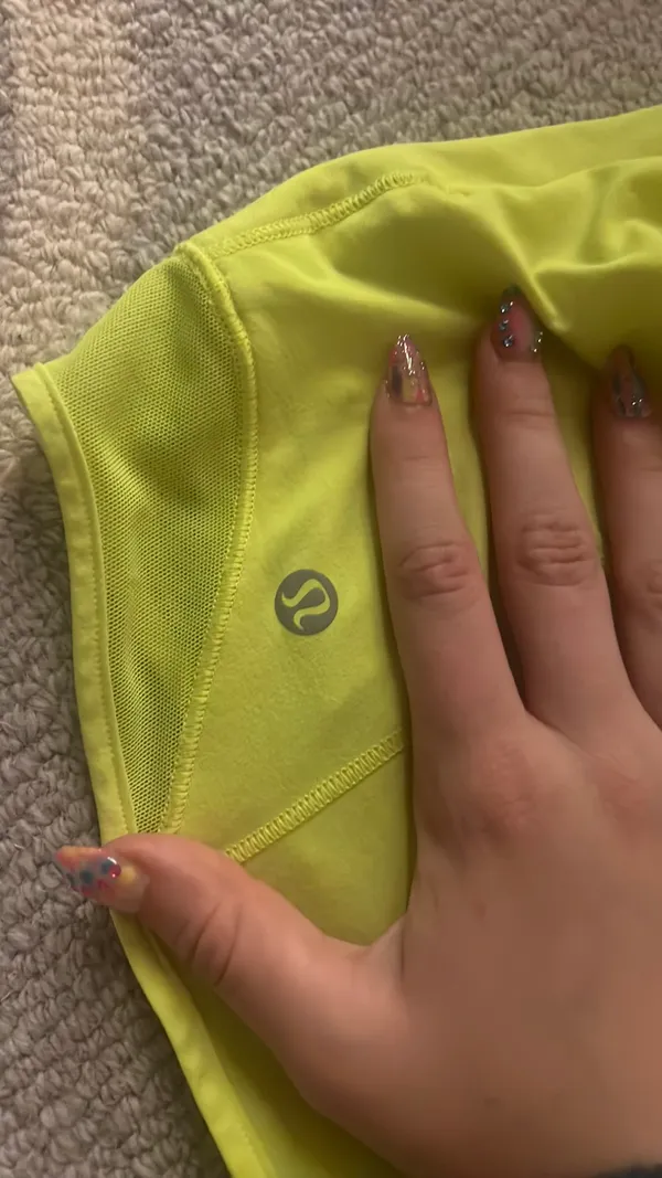 Lululemon Shorts Hotty Hot Yellow Highlighter - Image 3