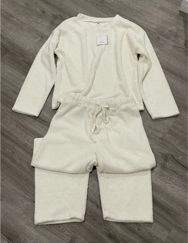 Fuzzy Fleece 2pc Matching Lounge Set Size M - Image 2