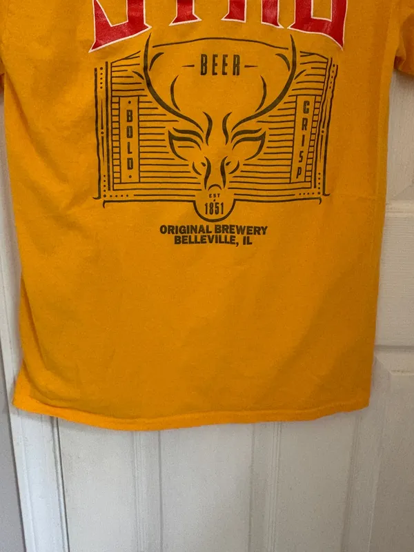 NWOT Gildan Brand Stag Beer Short Sleeve T-Shirt - Image 6