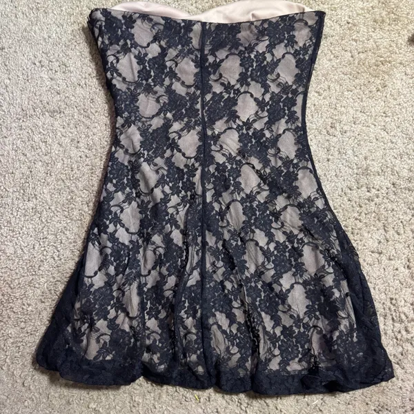 Twenty One Black‎ Floral Lace Strapless Sweetheart Mini Dress Nude Lining Small - Image 5