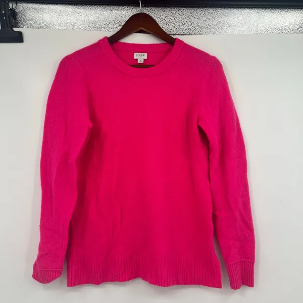 J. Crew hot pink Crewneck sweater extra-soft yarn wool style BB083 preppy small - Image 2