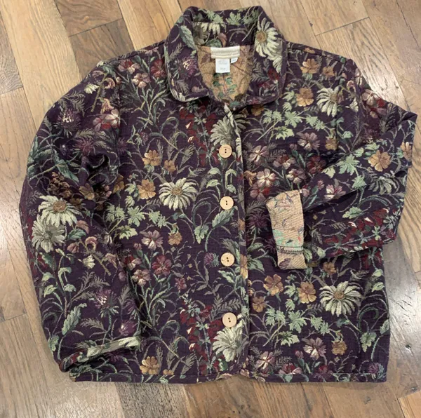 Purple Floral Blazer Size Petite Small - Image 2