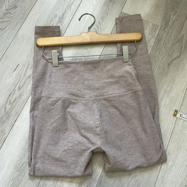 Beyond Yoga Leggings spacedye crop skinny womens Beige xsmall workout activewear - Image 5
