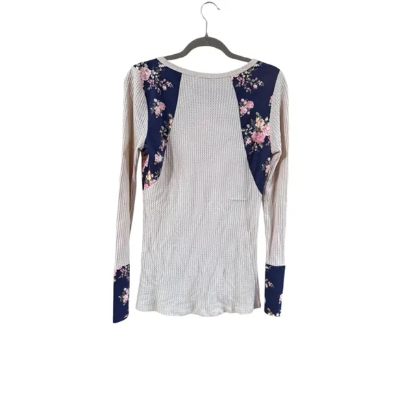 Women's P.S. Kate Long Sleeve Tee M Beige Navy Floral - Image 3