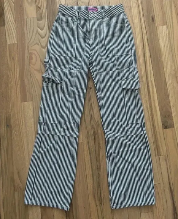 Edikted low rise cargo jeans - Image 2