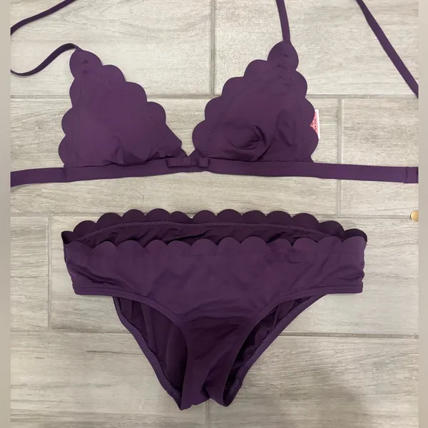 Kate Spade Scalloped Edge Dark Purple Bikini Set size‎ Medium - Image 3