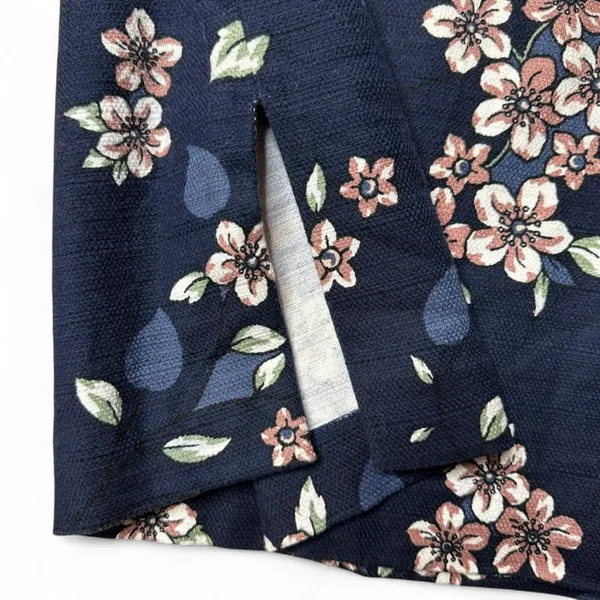LOFT Navy Floral Pencil Skirt 10 Cherry Blossom Preppy Workwear - Image 5