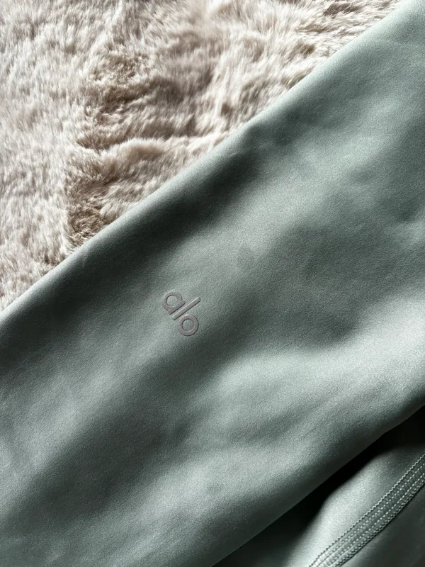 Airlift Leggings - Image 3