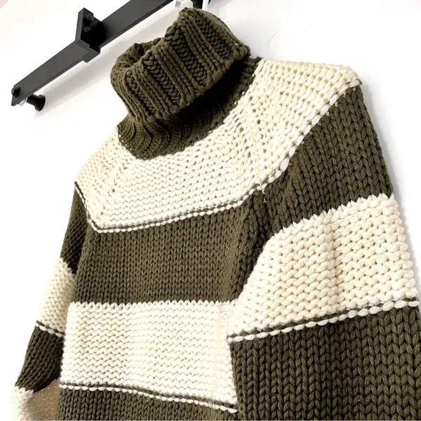 ZARA sweater - Image 4