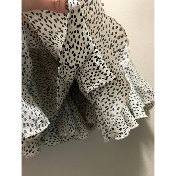 Miou Muse Skort Polka Dot White MMSK376 Elastic Waist Ruffle Size Medium - Image 4