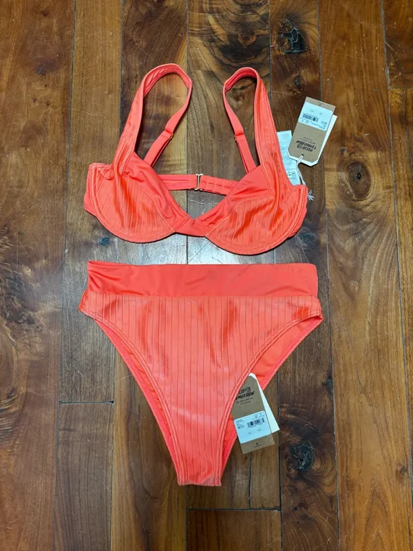 Billabong Lined Up Tyler Underwired Bikini Top and Bottom Set in Poppy Coral M - Image 3