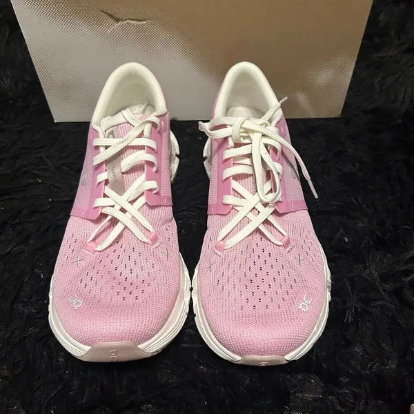 ON CLOUD X 4 petal pink athletic training running lace up shoes sneakers 8.5 new - Image 2