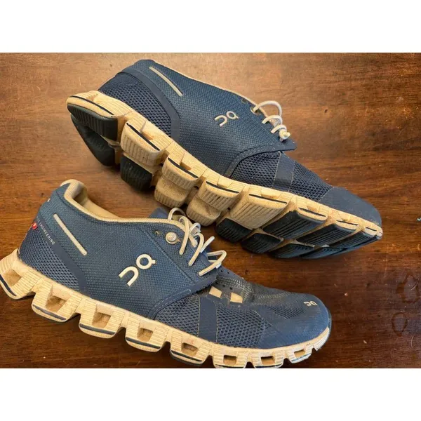 On cloud 5 denim and white running shoes women's 6 - Image 2