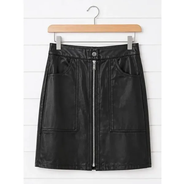Love Tree black zip front faux leather mini skirt small - Image 7