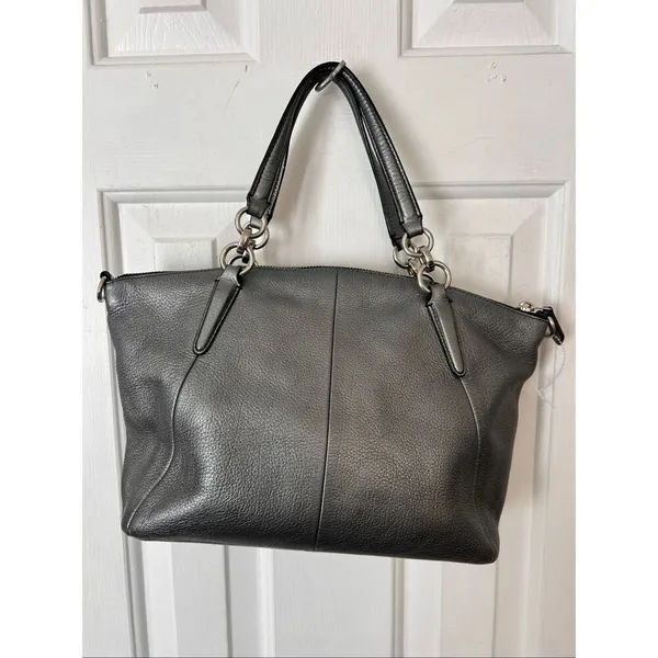 Coach F31409 Small Kelsey Metallic Platinum Leather Satchel Crossbody - Image 2