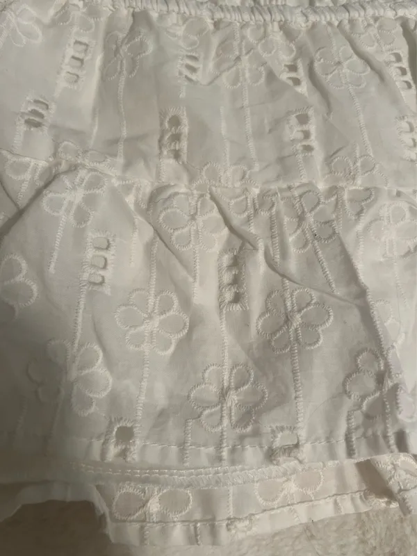 Flowy Top White Size L - Image 3