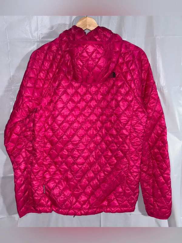 The‎ North Face Thermoball Eco Hooded Jacket Pink Quilted Puffer Women's Medium - Image 2