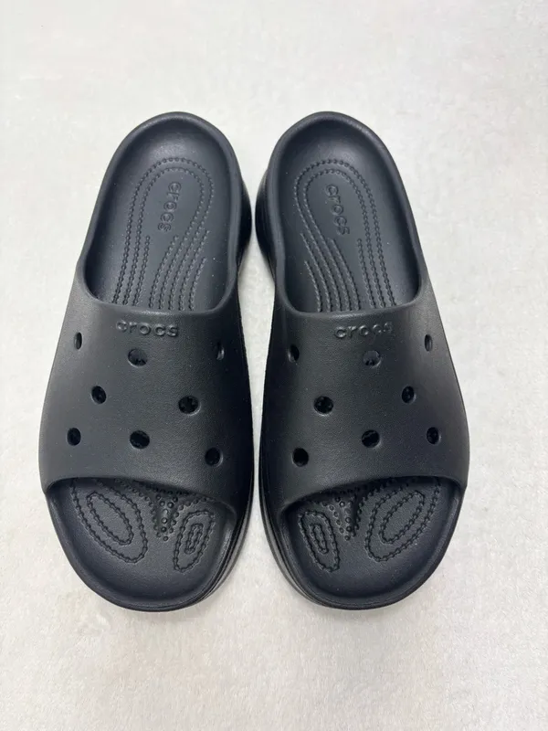 Crocs Classic Bae Slide Black Platform Sandals Slip On Shoes Womens Size‎ 9 NEW - Image 4