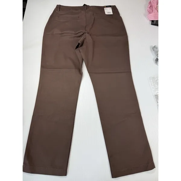 Lee Women's Wrinkle Free Relaxed Fit Straight Leg Pant Brown Size 14‎ Mid Rise - Image 6