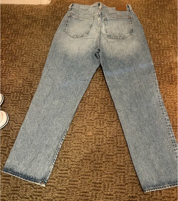Madewell Curvy Perfect Vintage Straight Jeans - Image 3