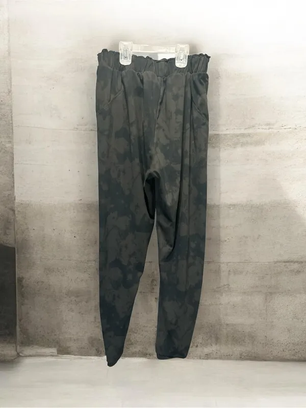Women's Dark Camo Athletic Running Joggers Track Pants Size Large L - Image 2