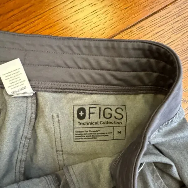 Figs Zamora Jogger scrub‎ pants size M - Image 5