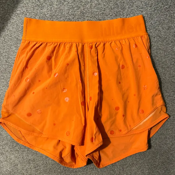 Lululemon Hotty Hot Short 4" *Logo Poco Logo Foil Amber Orange Size 4 - Image 5