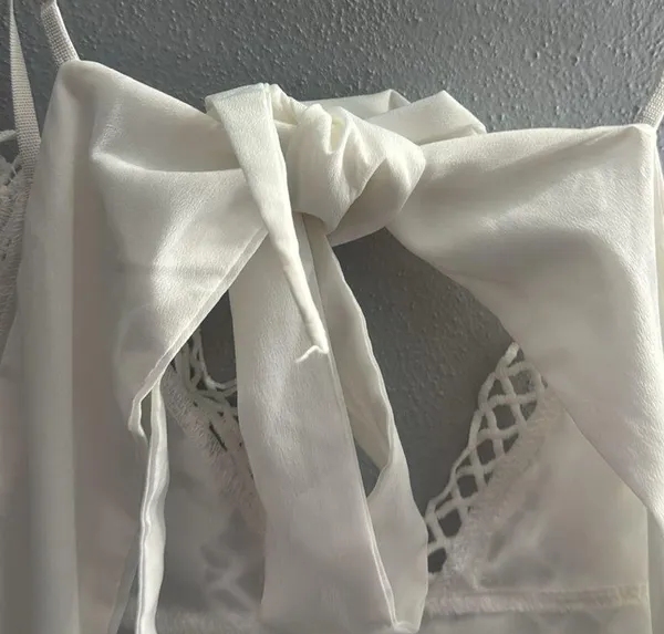 White sundress Size M - Image 3