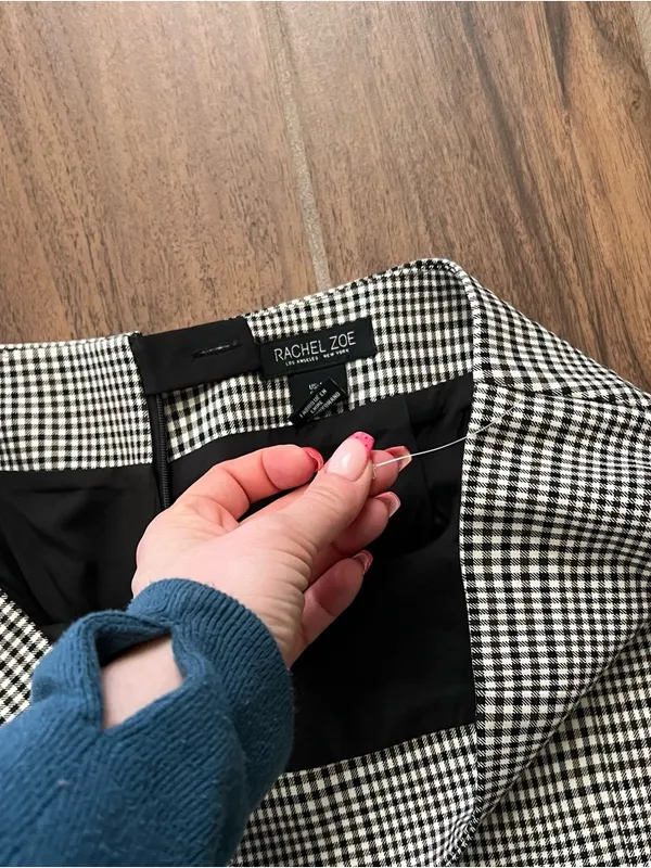 NWOT Rachel Zoe skirt size 10 - Image 3