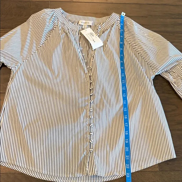 New With Tags Evereve Sophia Stripe Poplin Top S Mz M - Image 7