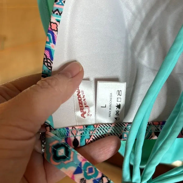 Arizona Jeans Turquoise Strappy Push Up Bikini Set Aztec Print Size Large - Image 8