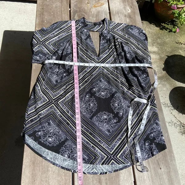 Free People Womens Tunic Size Small Black Print Walking on‎ a Dream Blouse - Image 9