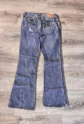 Roxy Size 3 Jeans - Image 4